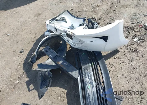 2018 Toyota Corolla Le z USA, uszkodzony, nr VIN 2T1BURHE5JC014565